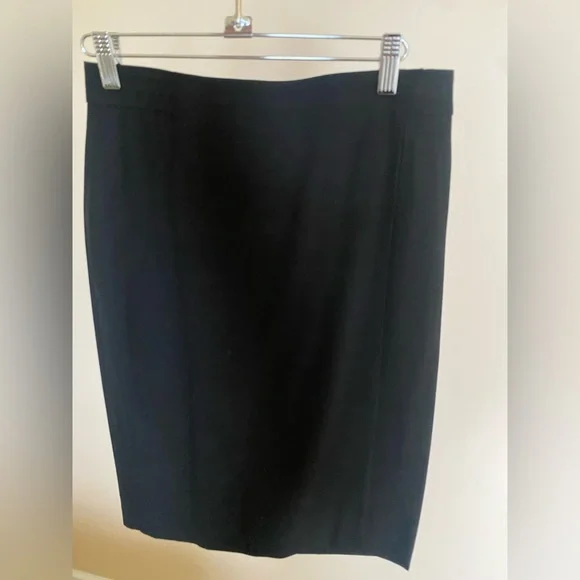 Ann Taylor Black Skirt Suit SET - Button-up Blazer and Matching Skirt - Picture 5 of 7